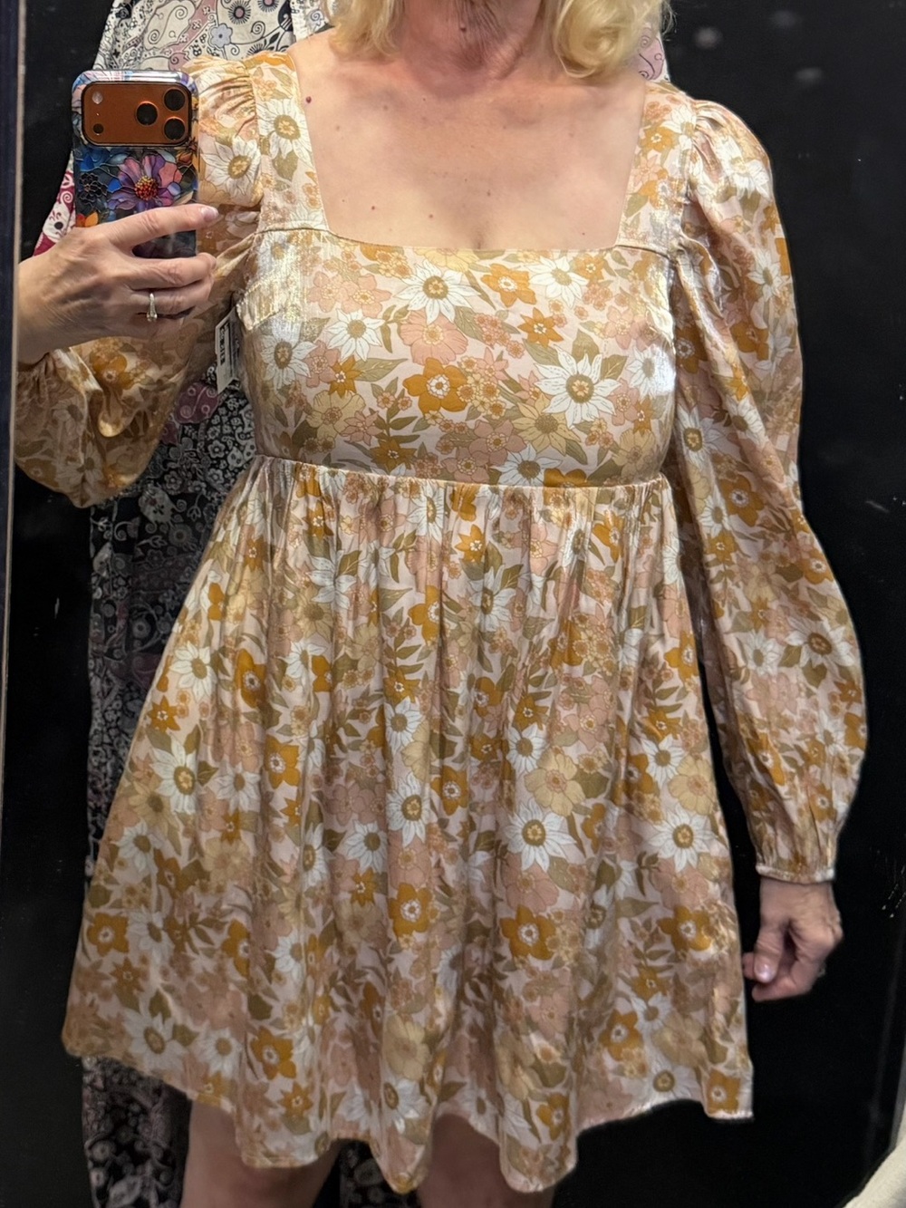 Women’s M Fall Floral Silky Dress. Lined. Has Pockets. By Vada Winter x Maverick